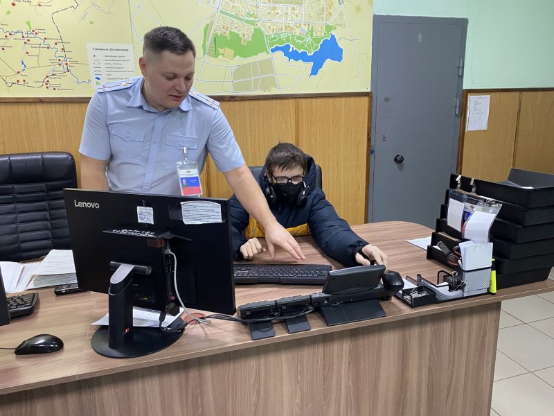 Полицейские из Железногорска Курской области исполнили мечту юного железногорца, загаданную на «Елке желаний»